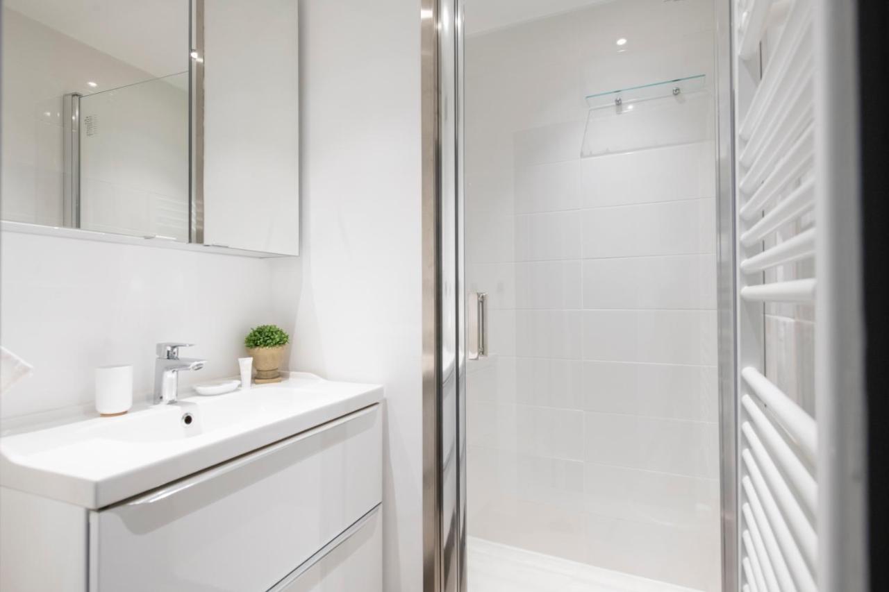 Suite Volupte Classee 3 Etoiles Avec Vue Sur Jardin, Climatisation Montpellier Exterior photo