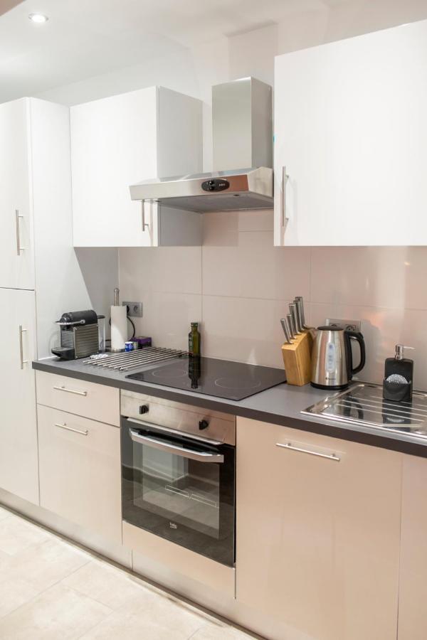 Suite Volupte Classee 3 Etoiles Avec Vue Sur Jardin, Climatisation Montpellier Exterior photo